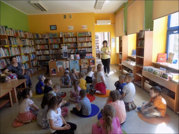 4 Przedszkolaki w Bibliotece