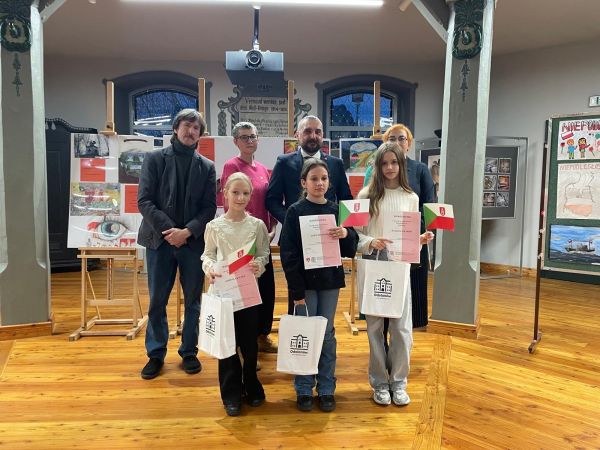 f627d959-032d-4562-a030-a57b8495523f konkursy