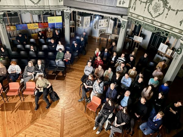 8D655834-C1F0-45D7-85AF-731245536FE8_1_105_cOstatni ludzie Czarnobyla