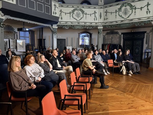 905BABBB-4148-4286-941D-E8C33C54193E_1_105_cOstatni ludzie Czarnobyla