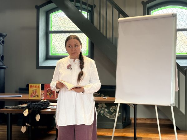 84F04A36-2CA8-45FB-A272-CD992C2F0A5DMądrze i z humorem