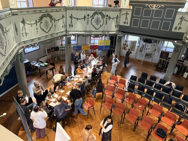 5264DFC1-75CF-4AFD-BBB2-8551B3154301_1_102_oMądrze i z humorem