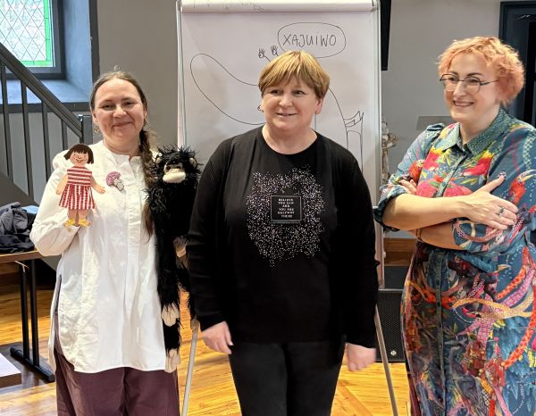 2E2666A5-8379-4FF1-88FA-0AD35FC95C28_1_201_aMądrze i z humorem